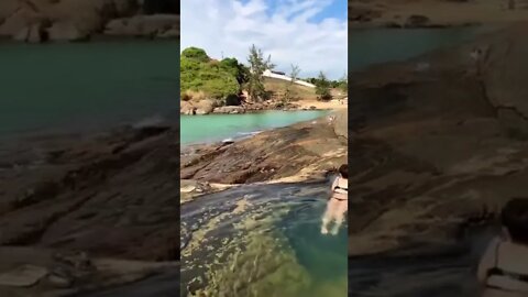 Praia Secreta em Vila Velha