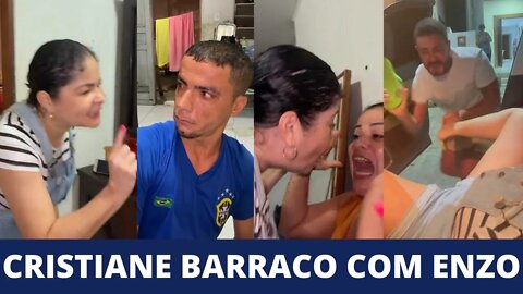 CRISTIANE CASTRO E CARLINHOS MAIA VISITOU ENZO E A NAMORADA E O BARRACO FOI COMPLETO