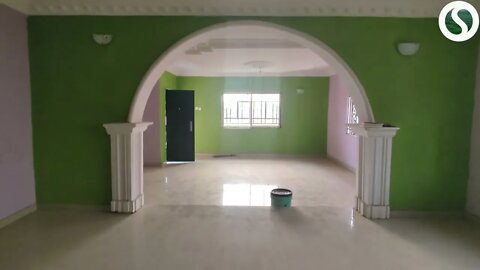 Very Neat & Spacious 2 Bedroom Flat With 3 Toilets TO LET In Ikorodu, Lagos - 280k Per Annum