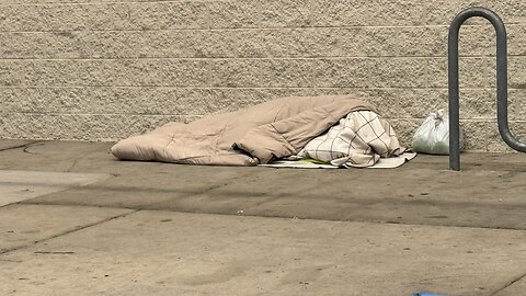 Who wants to help the homeless???