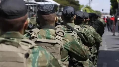 Exército alerta moradores de Copacabana sobre 7 de setembro
