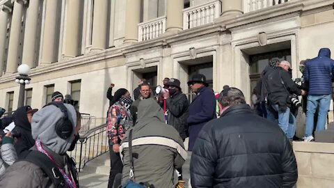 Rally for Jacob Blake held outside Kenosha courthouse as Rittenhouse trial begins