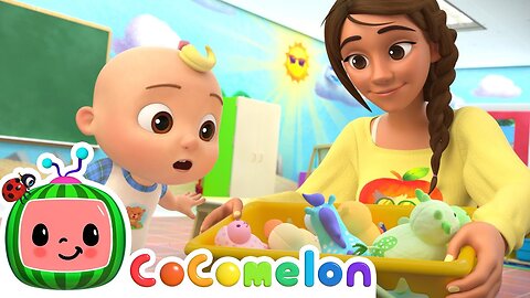 Old MacDonald (Learn Baby Animal Sounds) - CoComelon Nursery Rhymes & Kids Songs