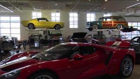 The Automobile Gallery hosts 'Trick or Trunk' Halloween event in Green Bay