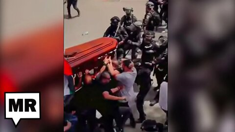 Israeli Police Attack Funeral Of Slain Palestinian Journalist