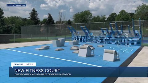 New fitness court offers free workout equipment