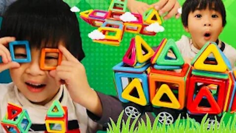 Squid Game Blocks Shapes | Fun DIY Blocks by Aidan | Educational Toys | Kids Video