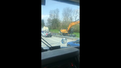 SEMI TRUCK TRAILER SPLIT IN HALF