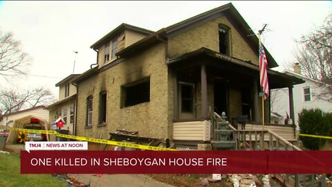 1 killed in Sheboygan house fire; flames spread from porch
