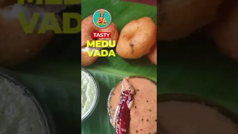 Crispy Medu Vada #shorts #Recipe #FreshSimpleRecipe #ytShorts