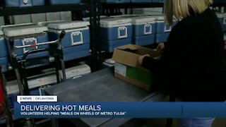 Meals on Wheels of Metro Tulsa delivers Thanksgiving meals to hundreds of homebound residents Thursday
