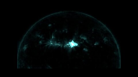 Solar Flare During the Show, Disaster Cycles Confirmed | S0 News Mar.28.2022