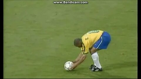 BEST FREE KICK IN THE HISTORY OF FOOTBALL