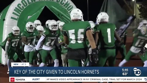 Key to the City given to Lincoln Hornets