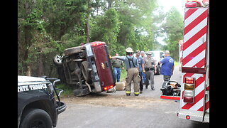 DRIVER PASSES OUT, ROLLS PICKUP, OAKDALE LOOP TEXAS, 05/12/23...