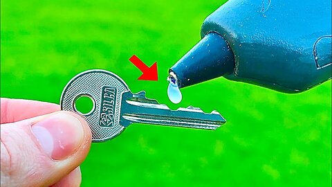 How to Make a Key That Unlocks All Locks