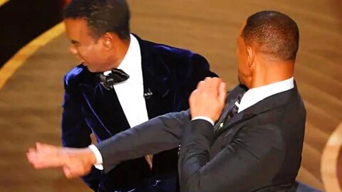 Will Smith Smacks Chris Rock During 2022 Oscars?! | 8-Bit Eric