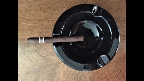 Previously recorded, still gimpy, but here is a RoMa Craft Aquitaine cigar discussion!