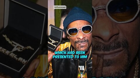 Is Snoop Dogg Joining FaZe Clan?!