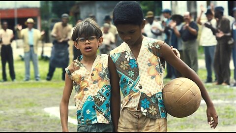 BuIIies Don't Realize That Shoe-Shine Boy They Are BuIIying will Become A Legendary Football King