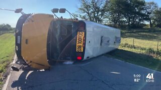 School bus containing around 30 Smithville students overturns in crash