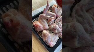 Air Fried Chicken Wings . keto diet for beginners #shorts #keto