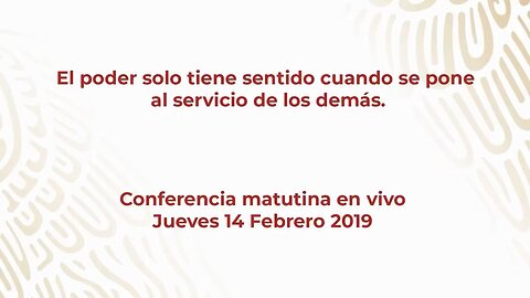 Presidente muestra algunas resoluciones del INAI sobre caso Odebrecht.