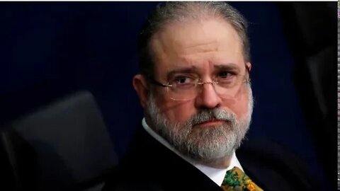 PROCURADOR Augusto Aras defende que estados definam vacinação obrigatória se governo não agir