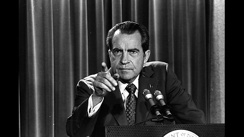 1967 RICHARD NIXON: "BOHEMIAN GROVE E' TERRIBILE"- FAI LE TUE RICERCHE