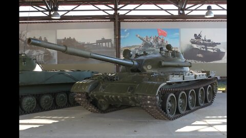 Russia Sends T-62 Tanks to Ukraine - updated