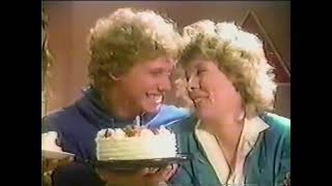 Ian Ziering First TV Commercial for Duncan Hines Cake Mix 1985 - Sharknado 90210 Retro Vintage 80's 80s