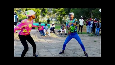 izikhothane vs amabhujwa 2022 challenge dance..izikhothane zibuyile nama bhujwa abuyile 2022