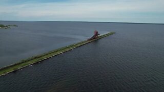 Lakeside Drone Flight ( DJI Air 2S )