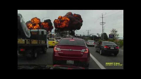 Dashcam Footage Shows Dramatic Plane Crash in Mukilteo, Washington