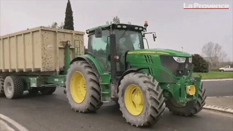 🇫🇷 FRENCH FARMERS MAKE A MASSIVE STATEMENT 🇫🇷 *HOLD THE LINE**