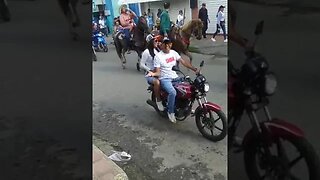 MARÍA CORINA MACHADO EN LAS CALLES DE VENEZUELA