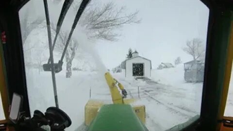 Heavy wet snow clearing with John Deere 322 in 4K 360° video