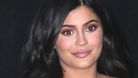 Kylie Jenner Becomes Top 3 HIGHEST Paid ENTERTAINER!?
