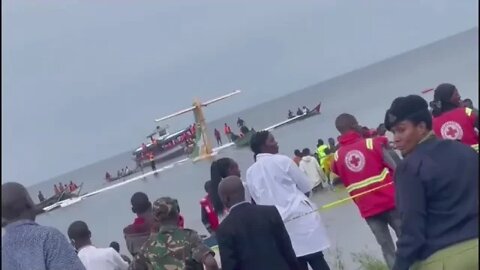 Un avion transportant 43 personnes s'écrase dans le lac Victoria