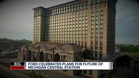 Ford's massive celebration at Detroit train station