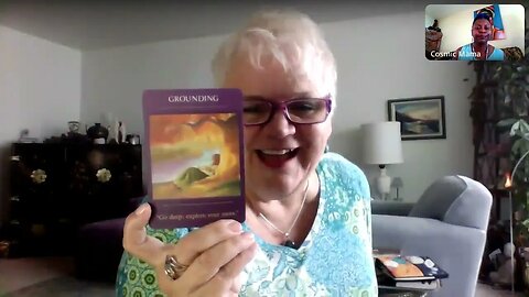 Tarot Tuesday Reading with Terri Smith | The Spirit In Your Space | Left Right and the Middle