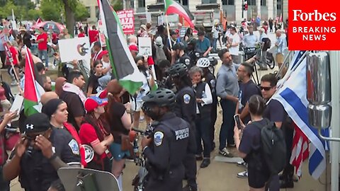 JUST IN: Protestors Gathered In D.C. Ahead Of Netanyahu Congressional Address Flock Police| N-Now ✅