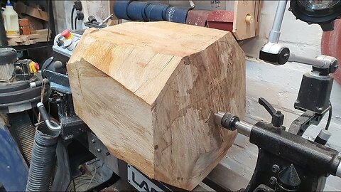 Woodturning - The Oak Speaker