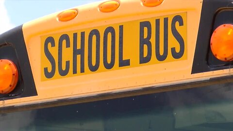 Tampa Bay school bus drivers practice routes for first day amid driver shortage