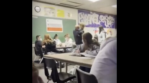 TEACHER CARRIES STUDENT OUT OF CLASS FOR NOT WEARING A MASK!