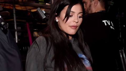 What Happened to Kylie Jenner's FACE?? Fans Speculate About Eye Bruise