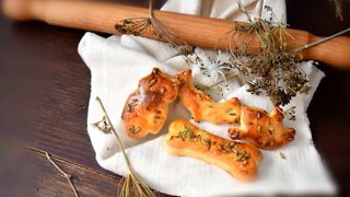 Cute Halloween Salted Cumin Snacks Recipe | Granny's Kitchen Recipes