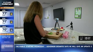 St. Petersburg clinic provides food for families in need, provides cooking lessons