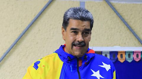 "LIVE: President Nicolás Maduro Casts Vote in Venezuelan Presidential Elections | EL PAÍS"
