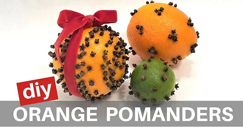 How To Make an Orange Pomander // Simple Aromatic Christmas Craft